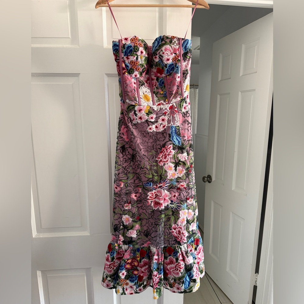 Dress the Population Carina Floral Midi Dress
